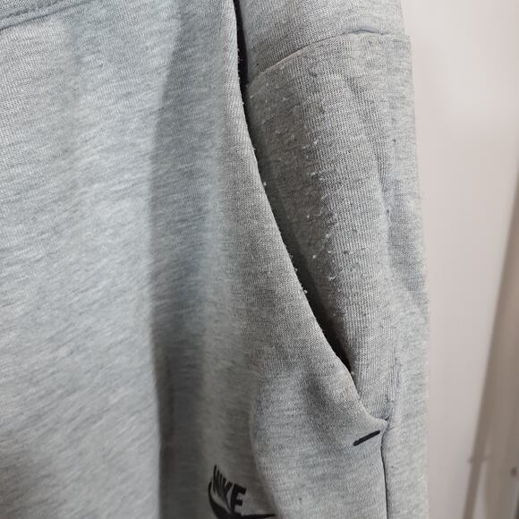 Nike Tech Fleece Jogger Size M - Picture 6 of 6